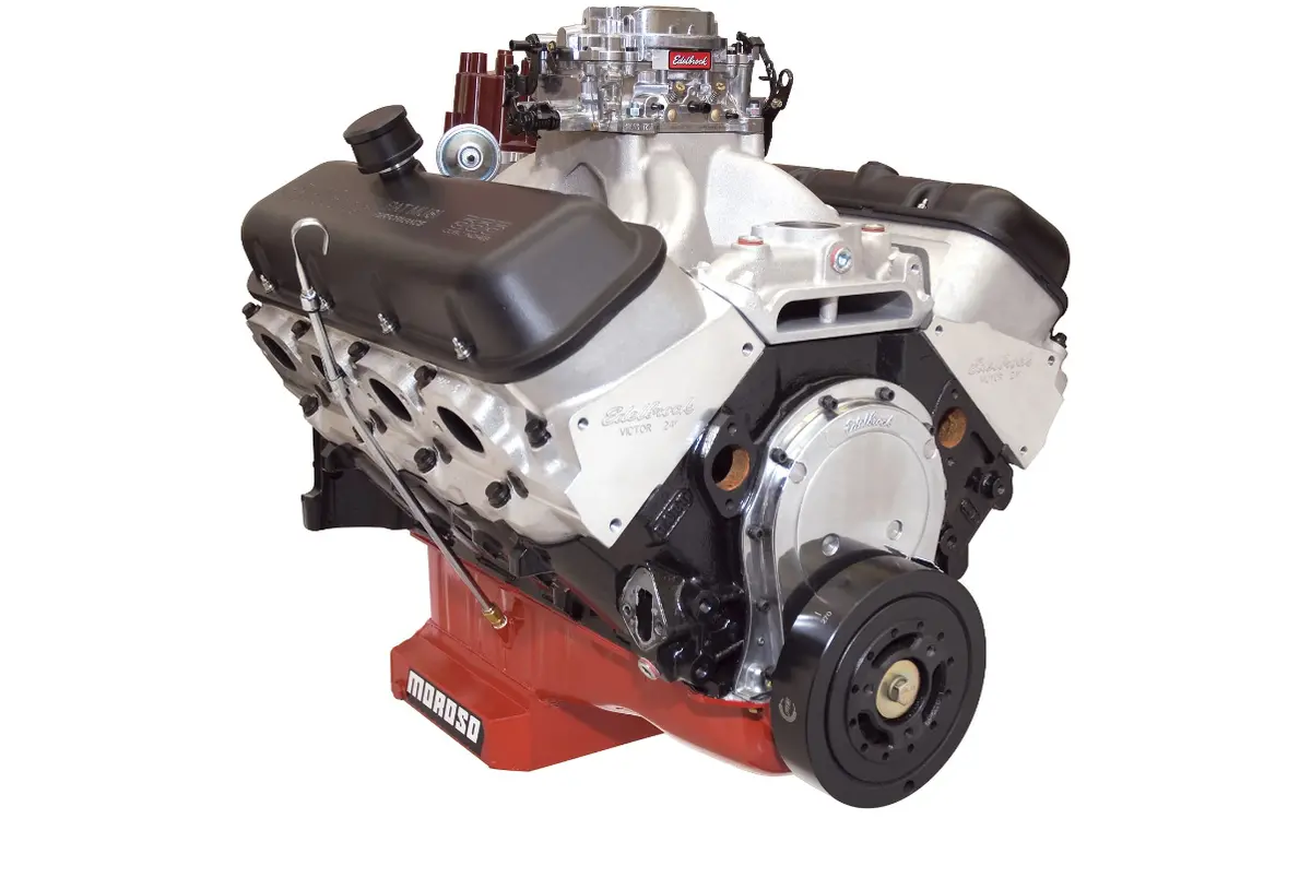 Edelbrock - Pat Musi 555 Carbureted Crate Engine W/Carburetor 1