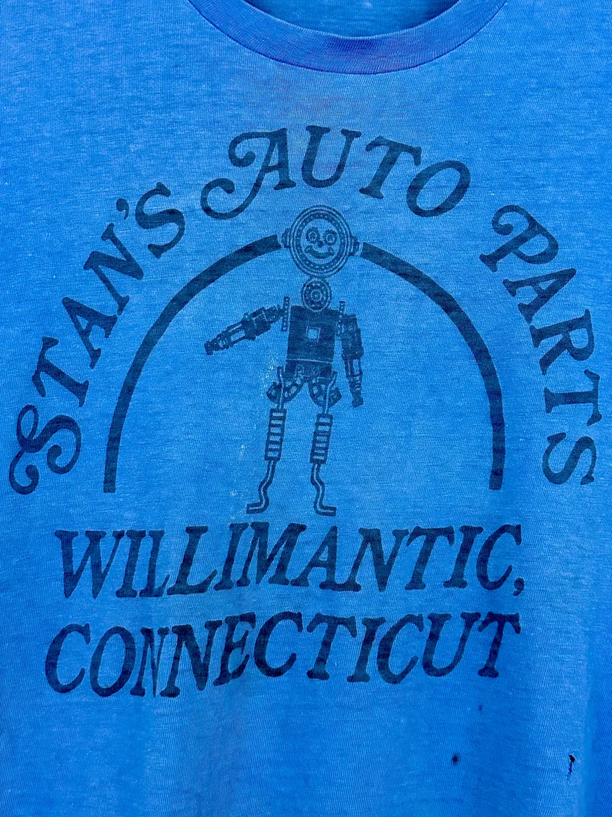 Vintage 60S 70S 1960S 1970S Stans Auto Parts Willimantic Connecticut T-Shirt Car Repair Mechanic Blue Hanes Mens Small S 1
