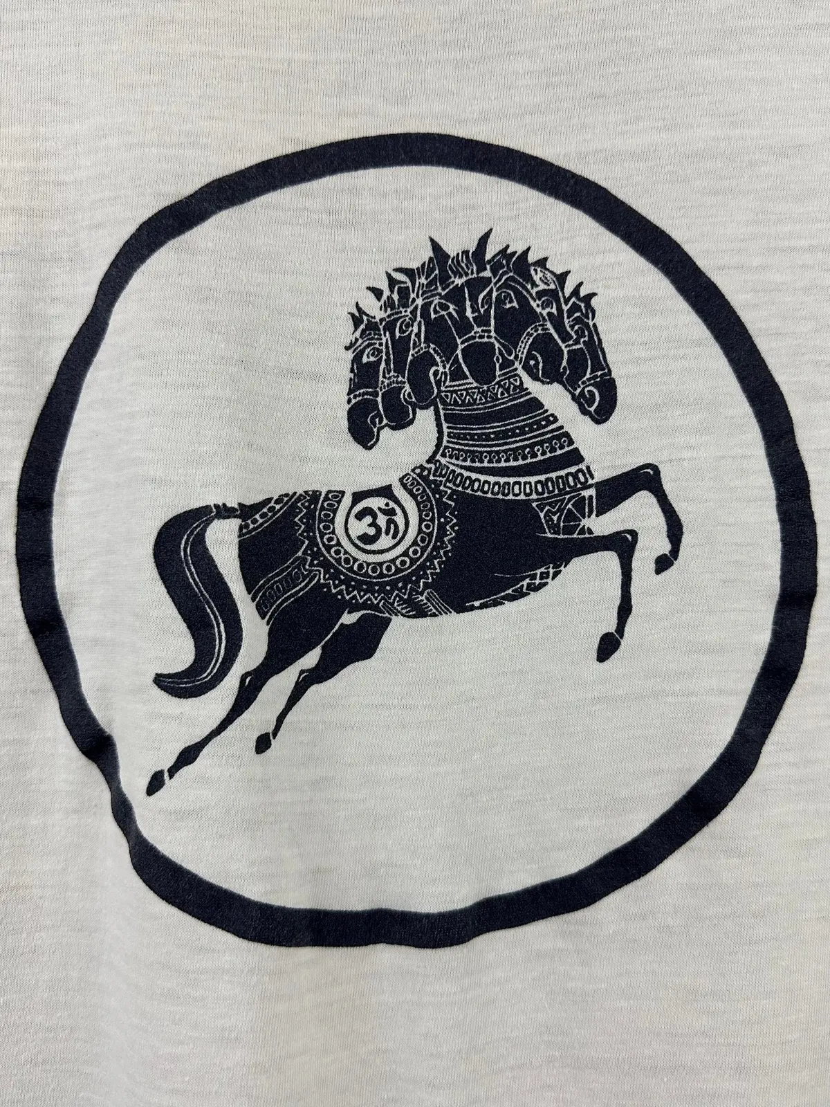 Vintage 70S 1970S 1975 Dark Horse Records Fleetwood Mac / Jiva Rock Concert Tour Ringer T-Shirt Santa Monica Civic Auditorium White Mens Small S 17X25.5 1