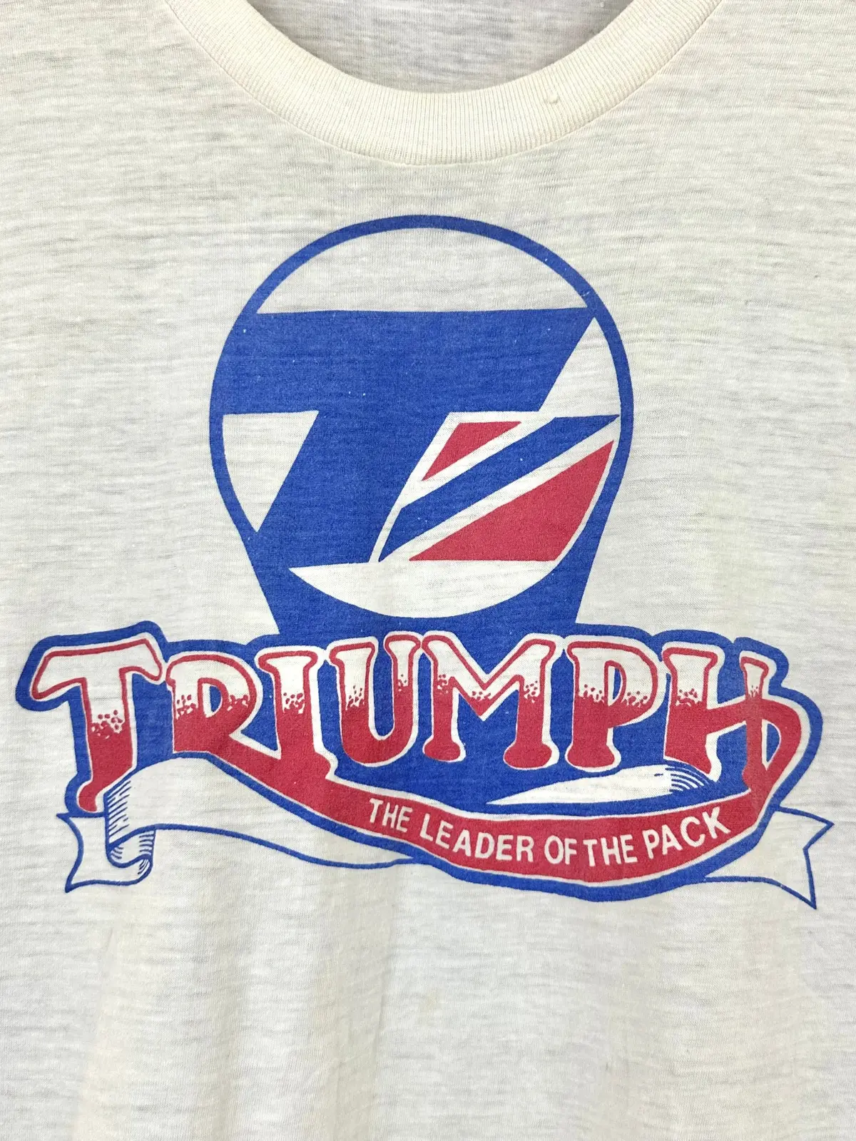 Vintage 70S 1970S Triumph Motorcycles Dealer Biker T-Shirt Johns Cycle Center Inc Woodside Queens Ny Paper Thin Burnout White Mens Medium M 18.75X25 1
