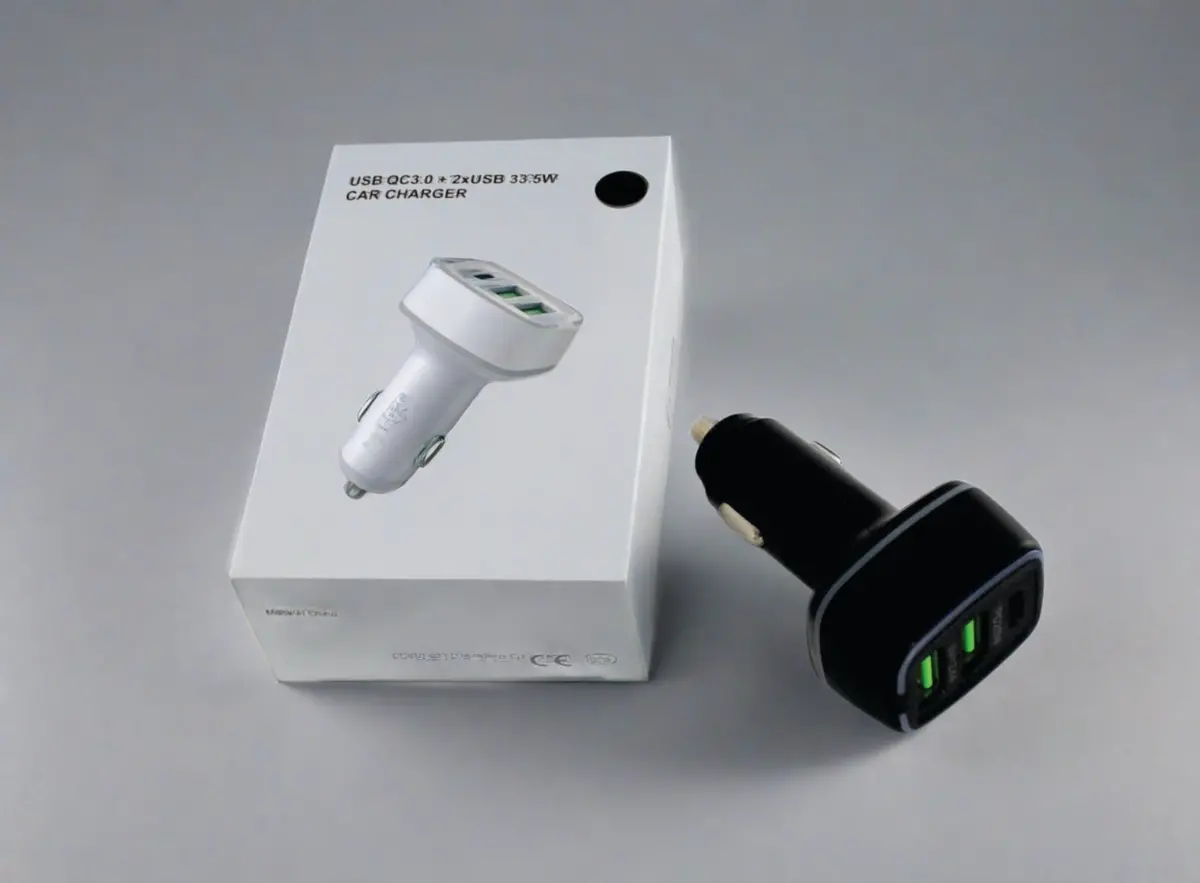 Acc 33.5W Car Charger (2 Usb Port + 1 Type C Port) 1
