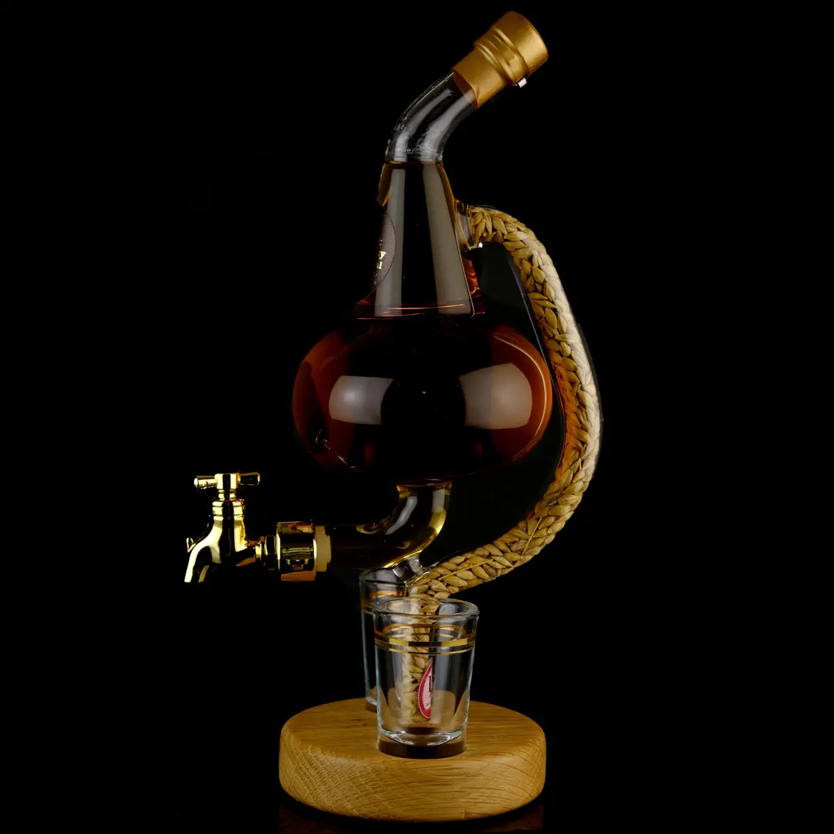 Pot Still Tap Whisky Decanter With Glasses 1