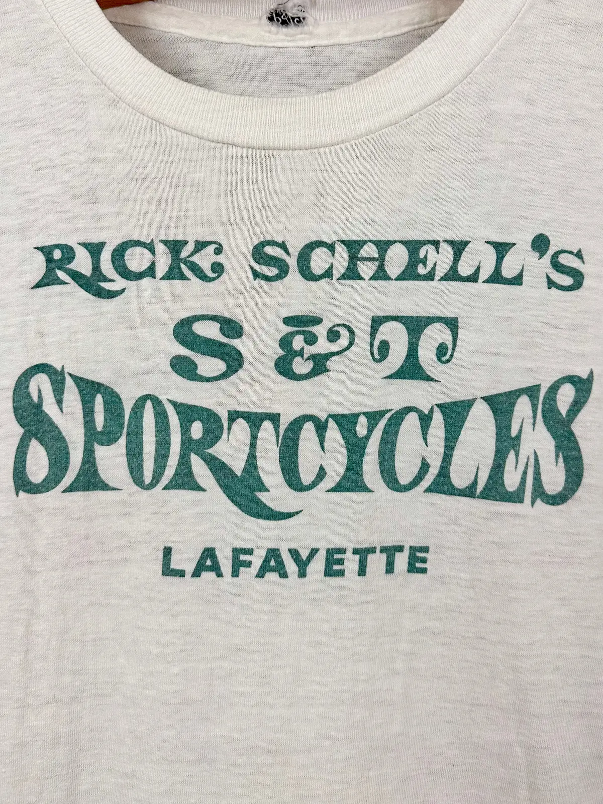 Vintage 60S 1960S Rick Schell's S&T Sportcycles Suzuki Motorcycle Dealer T-Shirt Lafayette California  White Pad Label Mens Small S 18X24.25 1