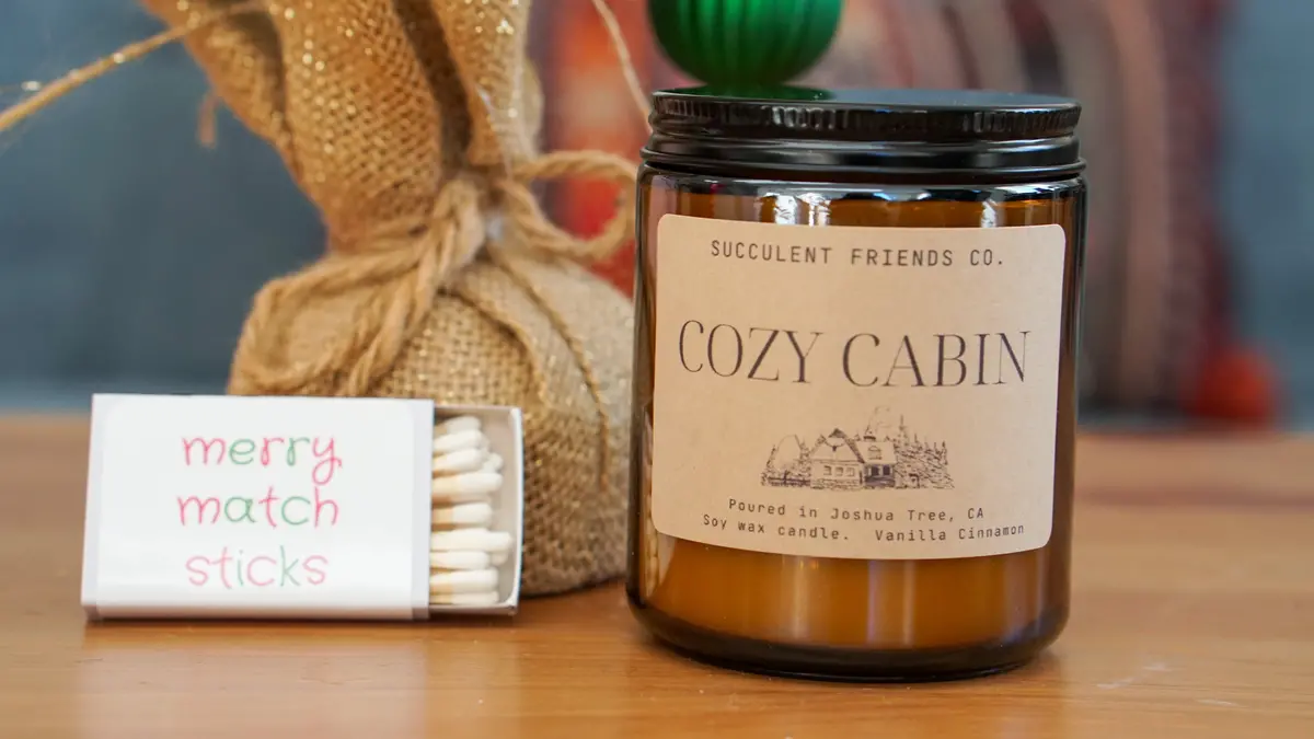 Cozy Cabin 7.2 Oz Soy Candle 1