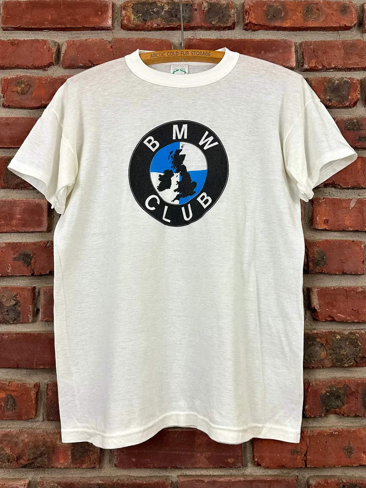 Vintage 80S 1980S Bmw Car Club Great Britain T-Shirt United Kingdom Uk England Auto Automotive Paper Thin White 2 Dolphins Label Mens M Medium 19.5"W 24.25" L 2