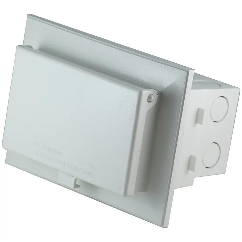 Arlington White Horiz In Box Brick - Weatherproof Recessed Electrical Box 1