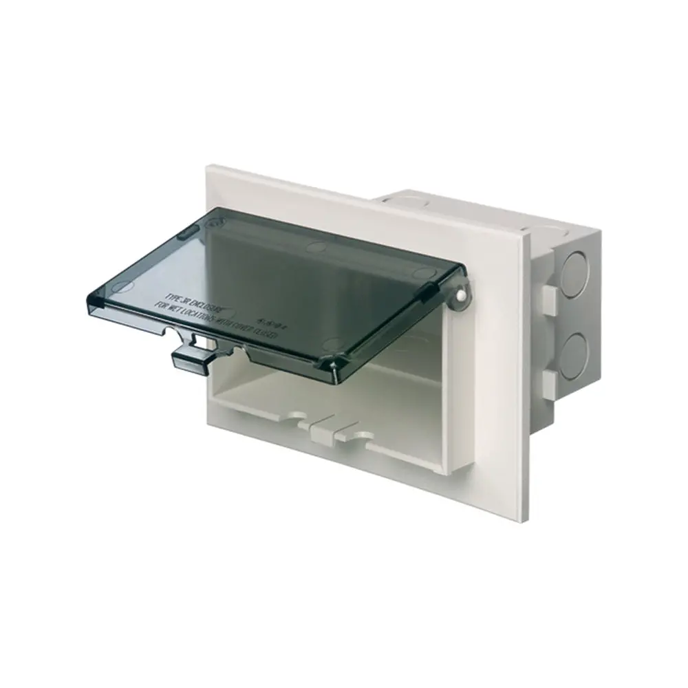 Clear Horiz In Box Brick - Arlington Low Profile Electrical Box 1