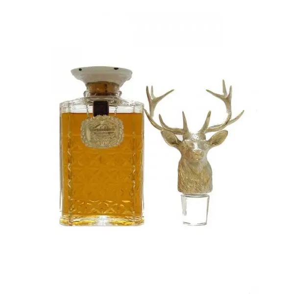 Glenfiddich 30 Year Old | Solid Silver Stags Head 1