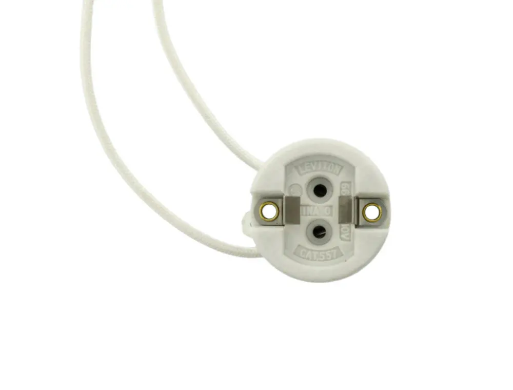 557 White Porcelain Lampholder 18Ga Sew2 12" 5Kv 660W 600V 1