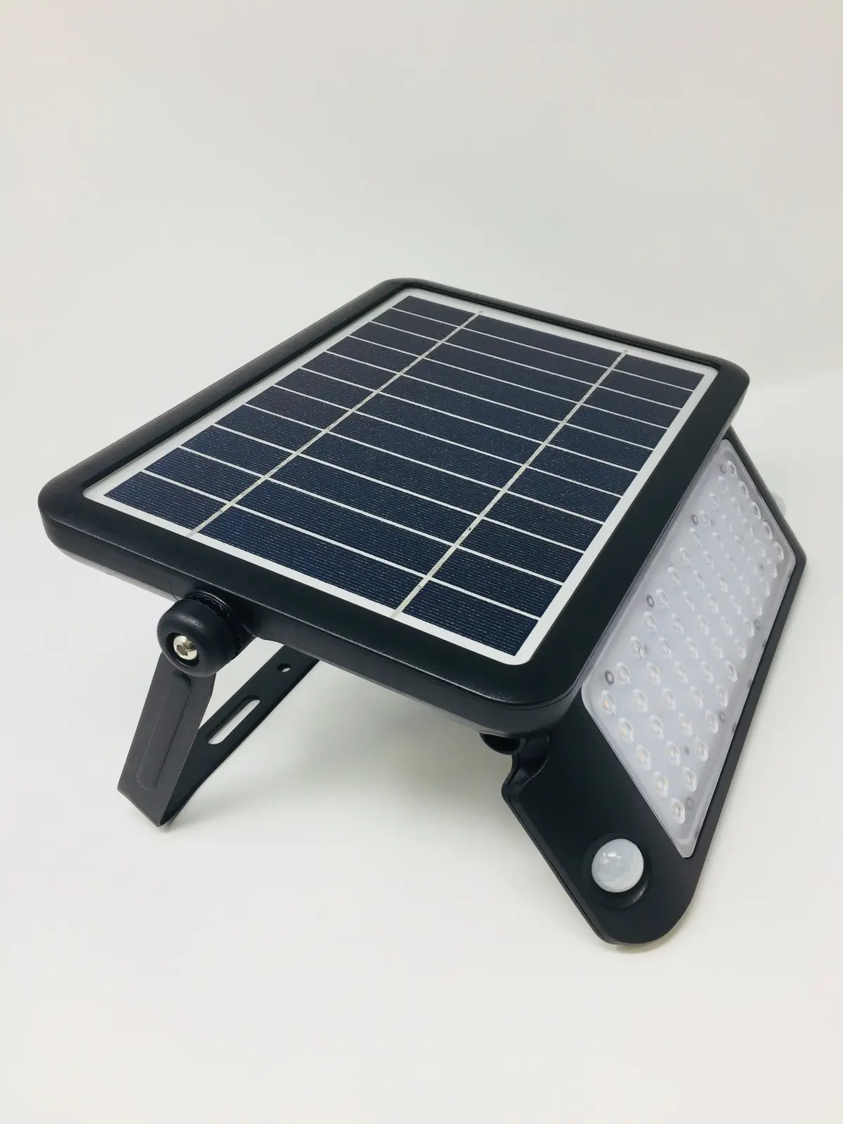 Solar Security Led W/Motion – Nx-410S-2W-C 1