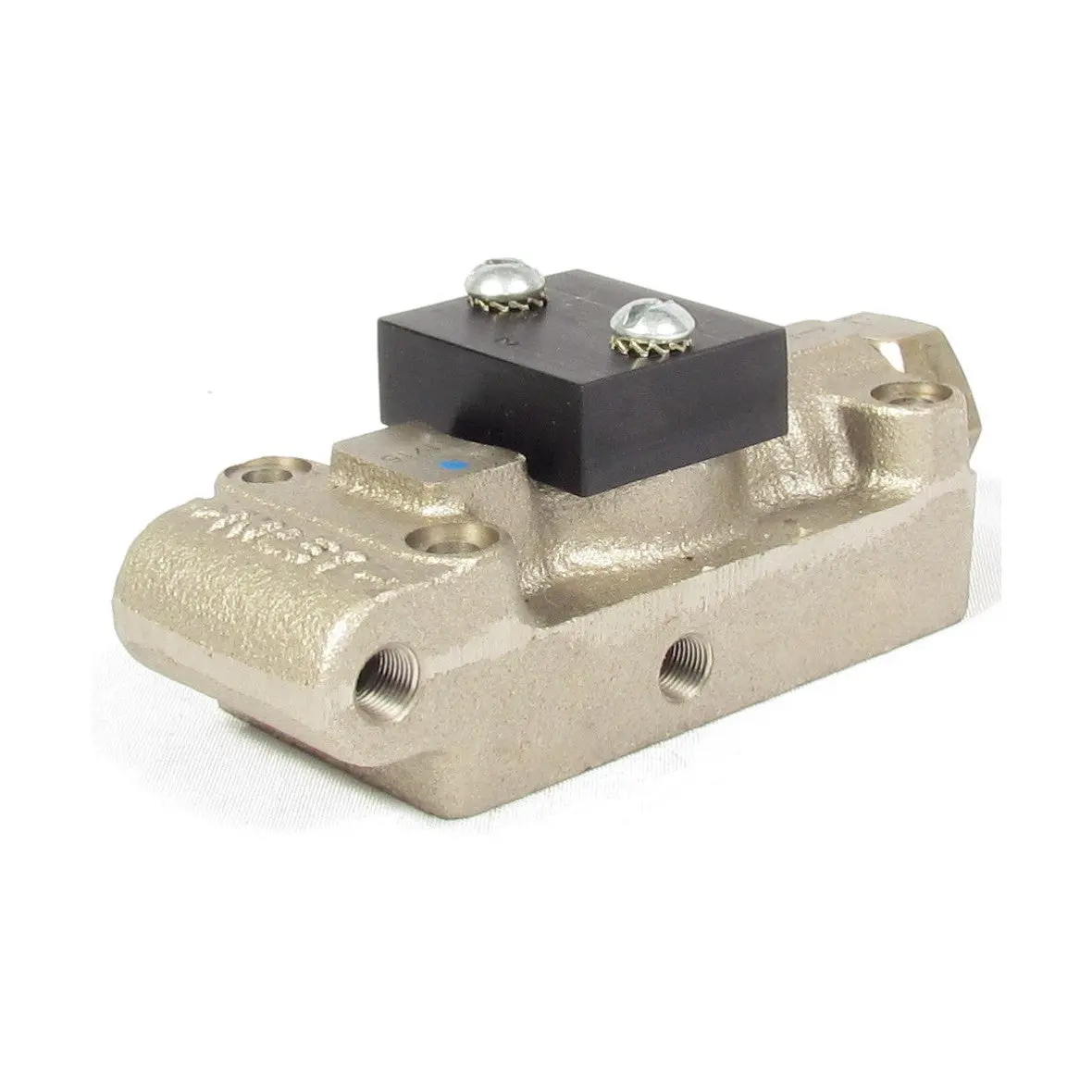 Fortpro Slave Valve For Mack Truck Transmissions - Replaces 216Kd41 1