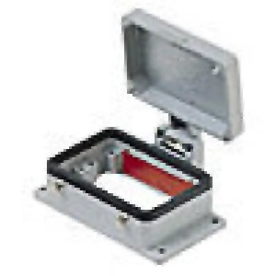 Heavy Duty Connectors Panel Mounting Base - 32P+Ground    Four 1
