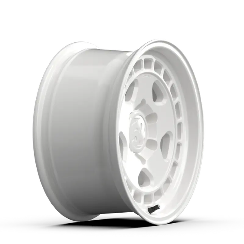 Fifteen52 Turbomac Hd Classic Wheel – 17×8.5, 6×135 Pcd, Zero Offset, 87.1Mm Cb, Classic White 1
