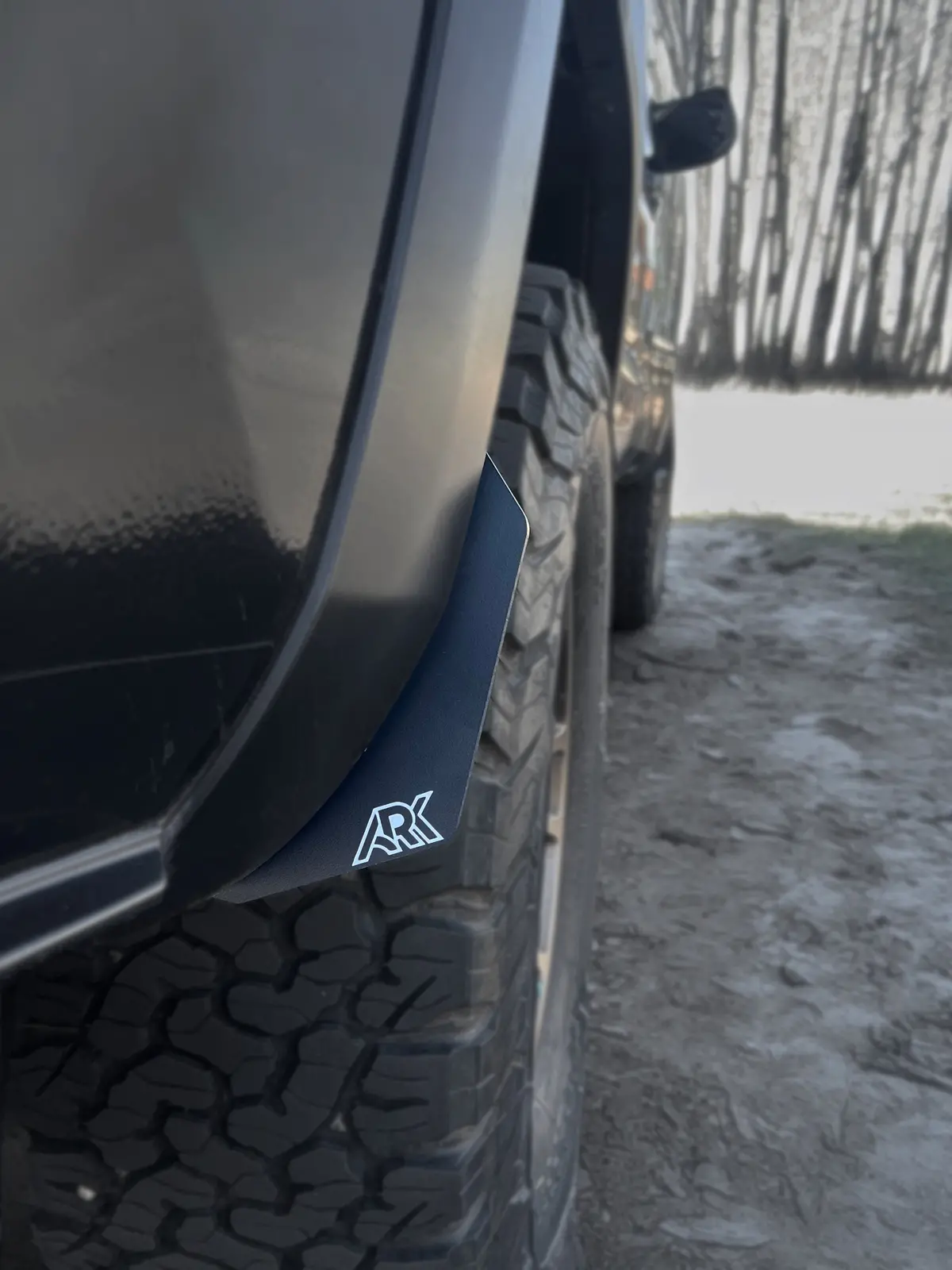 Trixpoly Micro Flare Kit – Matte Black, Fits 2016–2023 Toyota Tacoma 17